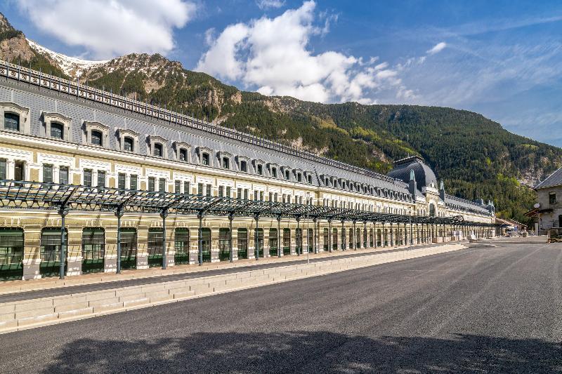 Canfranc Estacion Royal Hideaway Hotel Kültér fotó